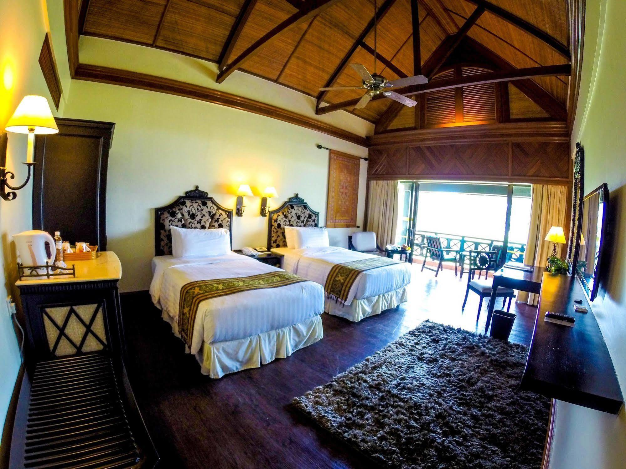Villa At Nexus Resort & Spa Karambunai Kampong Bikasan Экстерьер фото