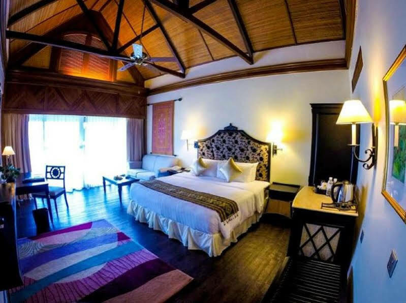 Villa At Nexus Resort & Spa Karambunai Kampong Bikasan Экстерьер фото